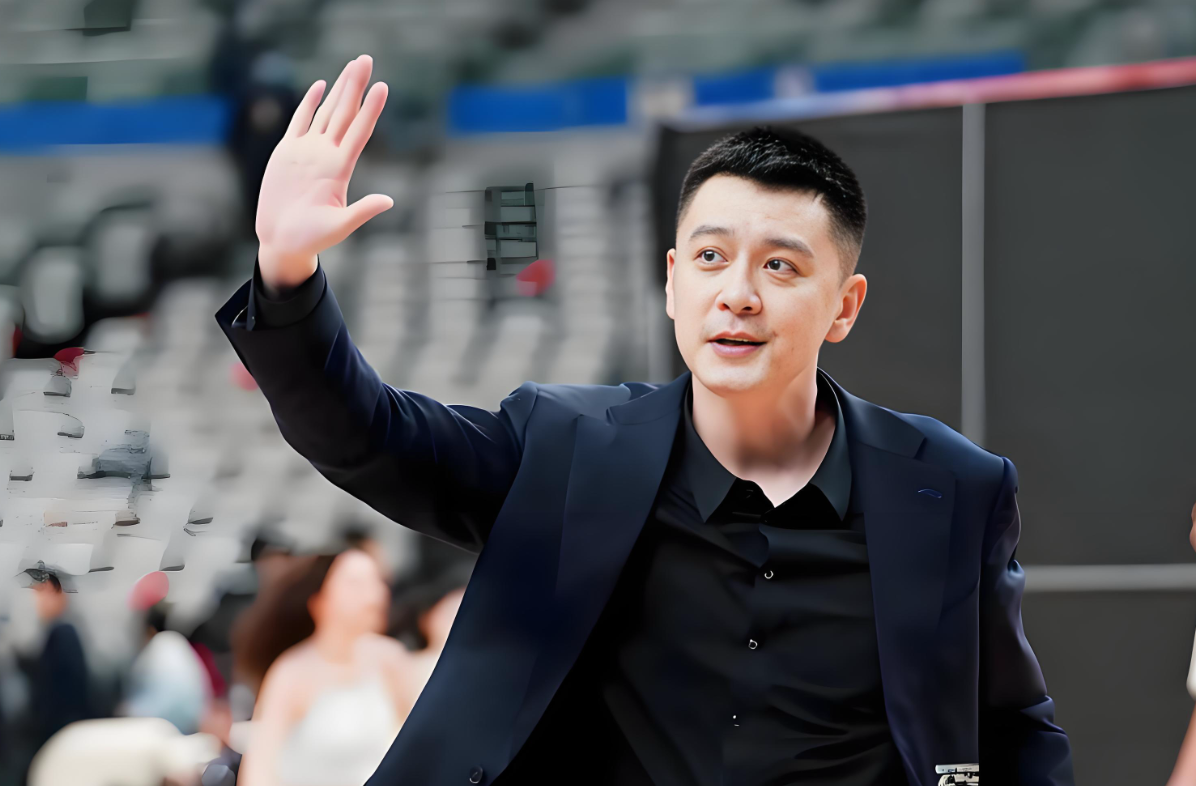 体彩-杨鸣话里有话，球迷：已经签约新东家？